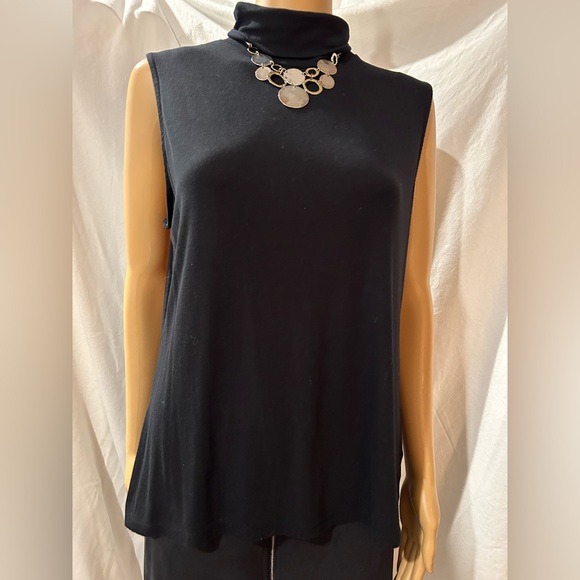 A New Day sleeveless black turtleneck shirt. Sz L - Picture 2 of 6